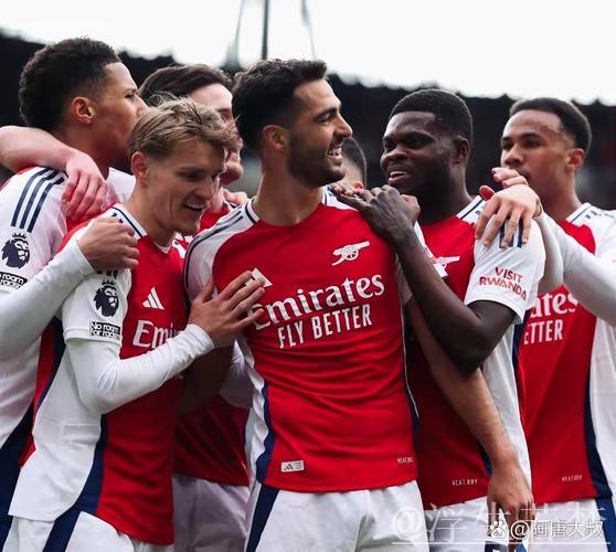 今日足球赛事指南:阿森纳、皇马领衔六场焦点战,切尔西利兹联上演英超激战 今日足球赛事指南:阿森纳、皇马领衔六场焦点战,切尔西利兹联上演英超激战