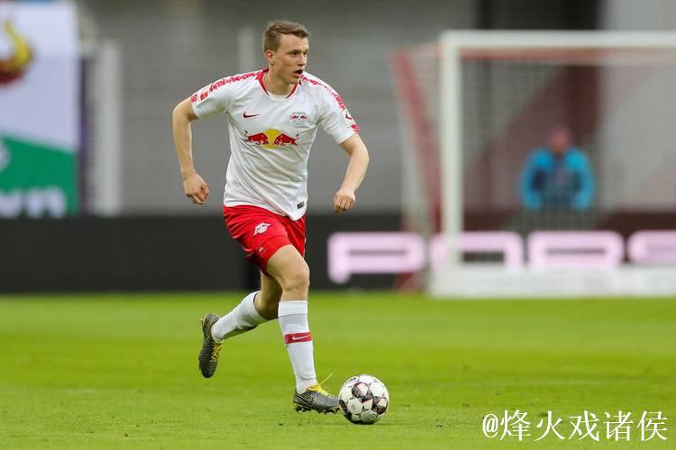 莱比锡边卫克洛斯特曼与球队续约至2024年 莱比锡边卫克洛斯特曼与球队续约至2024年